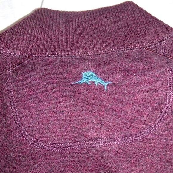 Tommy Bahama Reversible blue/maroon knit sweater - Picture 6 of 7